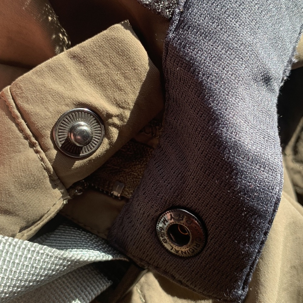Eastern Mountain Sports Hiking Pants Size 34X32 Like New Army Green Ankle Zip - Picture 12 of 12